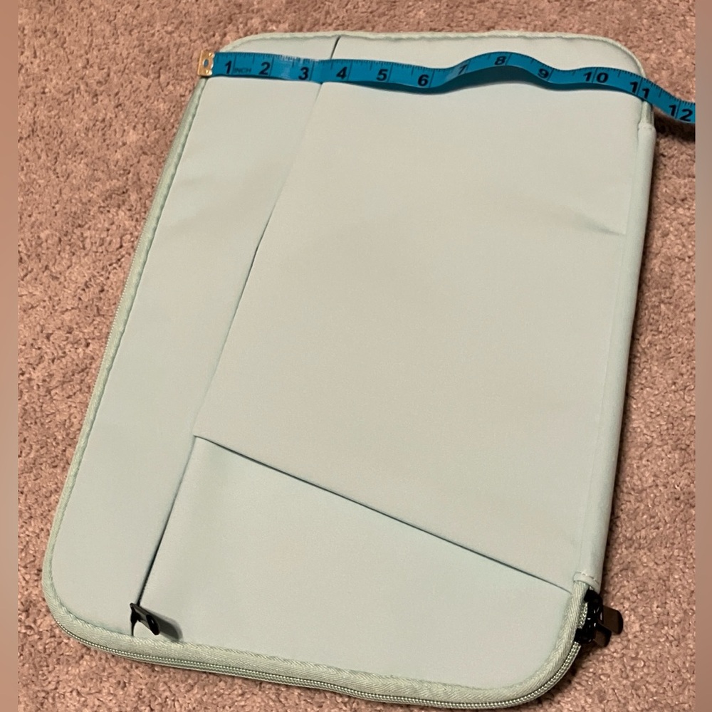 Laptop Case Mint Green 15x11 NWOT - Picture 2 of 8